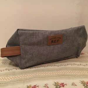 NWOT Stolkholm Sweden REF toiletry bag